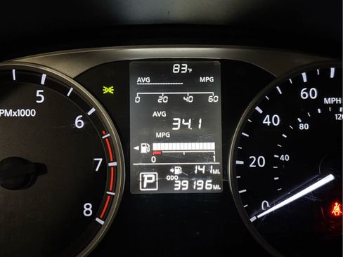 Used 2025 Nissan Versa S w/ Trunk Package FWD image 11