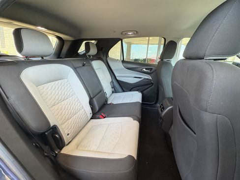 Used 2019 Chevrolet Equinox LT FWD image 24
