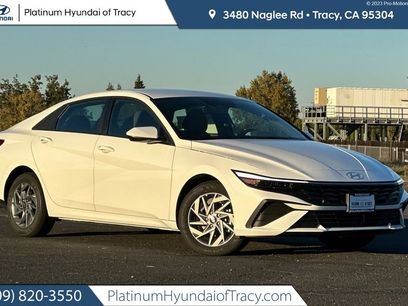 Used 2026 Hyundai Elantra Hybrid