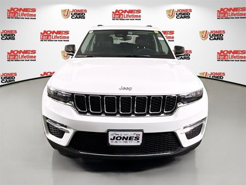 Used 2023 Jeep Grand Cherokee 4WD 4xe image 15