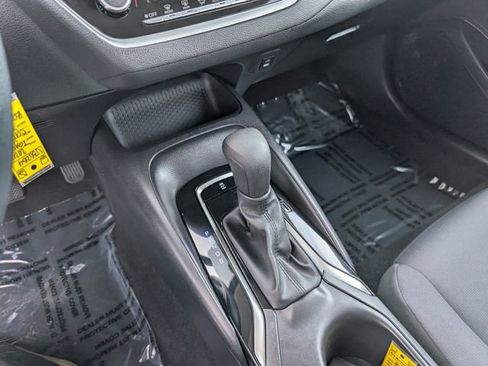 Used 2024 Toyota Corolla LE image 4