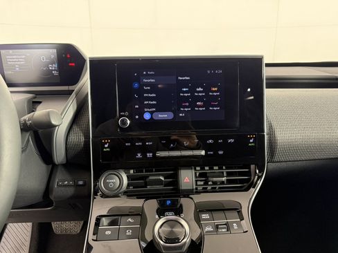 Used 2025 Subaru Solterra Premium image 21