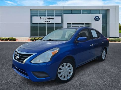 Used 2015 Nissan Versa SV FWD image 30