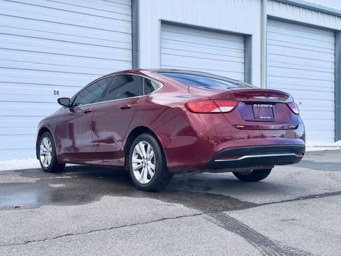 Used 2015 Chrysler 200 Limited FWD image 7