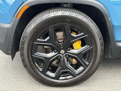 Used 2022 Rivian R1T Adventure AWD/4WD image 8