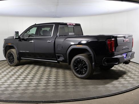 Used 2021 GMC Sierra 2500 Denali image 12