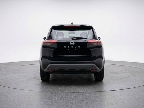 Used 2025 Nissan Rogue SV FWD image 7