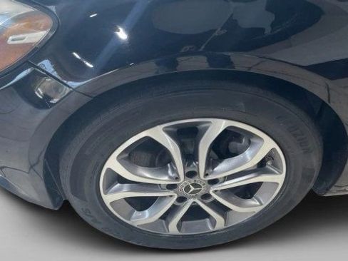 Used 2018 Mercedes-Benz C 300 Sedan image 23