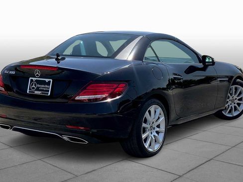 Used 2019 Mercedes-Benz SLC 300 image 12