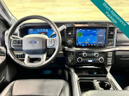 Used 2025 Ford F250 Lariat w/ Lariat Ultimate Package AWD/4WD image 2
