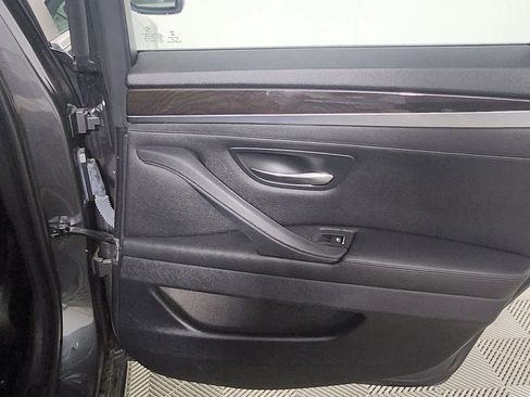 Used 2016 BMW 528i Sedan image 16