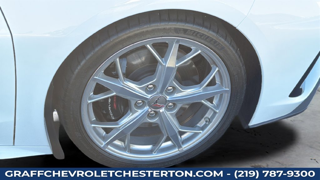 Used 2023 Chevrolet Corvette Stingray Coupe w/ Z51 Performance Package RWD image 31