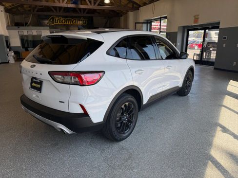 Used 2020 Ford Escape SE Sport FWD image 7