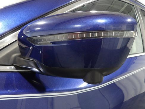 Used 2020 Nissan Rogue SL image 6