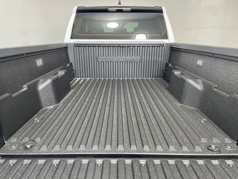 New 2026 Toyota Tacoma SR5 AWD/4WD image 15