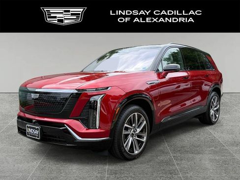 Used 2026 Cadillac Vistiq Luxury w/ LPO, Floor Liner Package AWD/4WD image 1