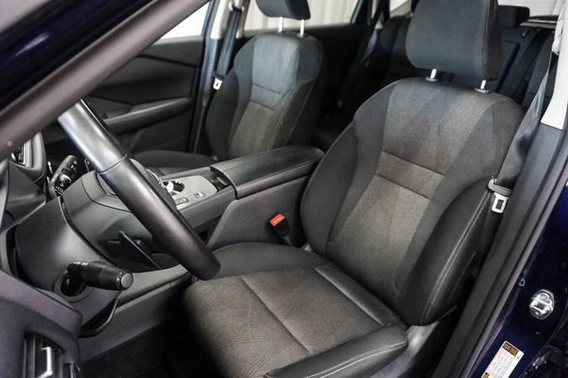 Used 2025 Nissan Rogue SV FWD image 7