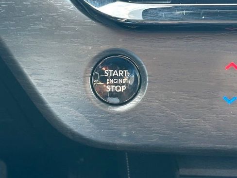 Certified 2025 Nissan Murano Platinum w/ Cargo Package image 34