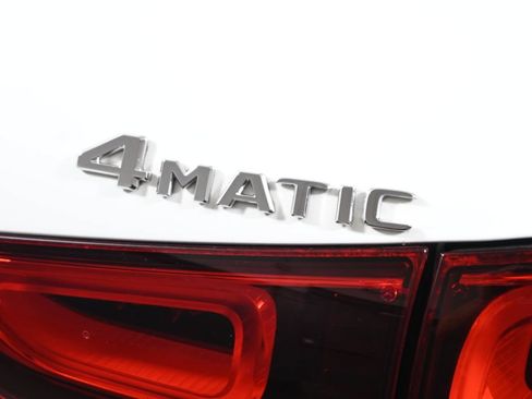 Certified 2023 Mercedes-Benz GLA 250 4MATIC image 39