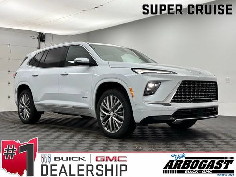New 2026 Buick Enclave Avenir w/ Super Cruise Package FWD image 1