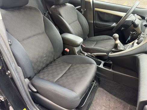 Used 2010 Pontiac Vibe image 25