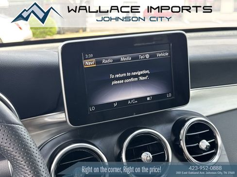 Used 2019 Mercedes-Benz GLC 300 4MATIC image 25