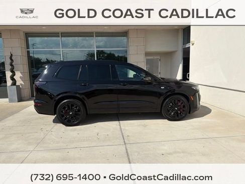 Certified 2024 Cadillac XT6 Sport w/ LPO, Onyx Lite Package AWD/4WD image 4