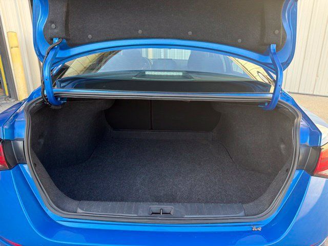 Used 2025 Nissan Sentra SV FWD image 12