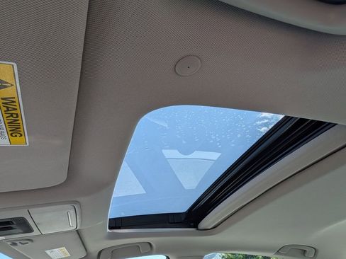Used 2023 Honda Accord Touring image 13