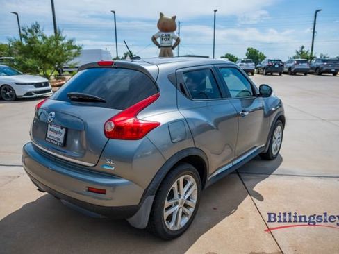 Used 2012 Nissan Juke SL w/ Chrome Pkg FWD image 5