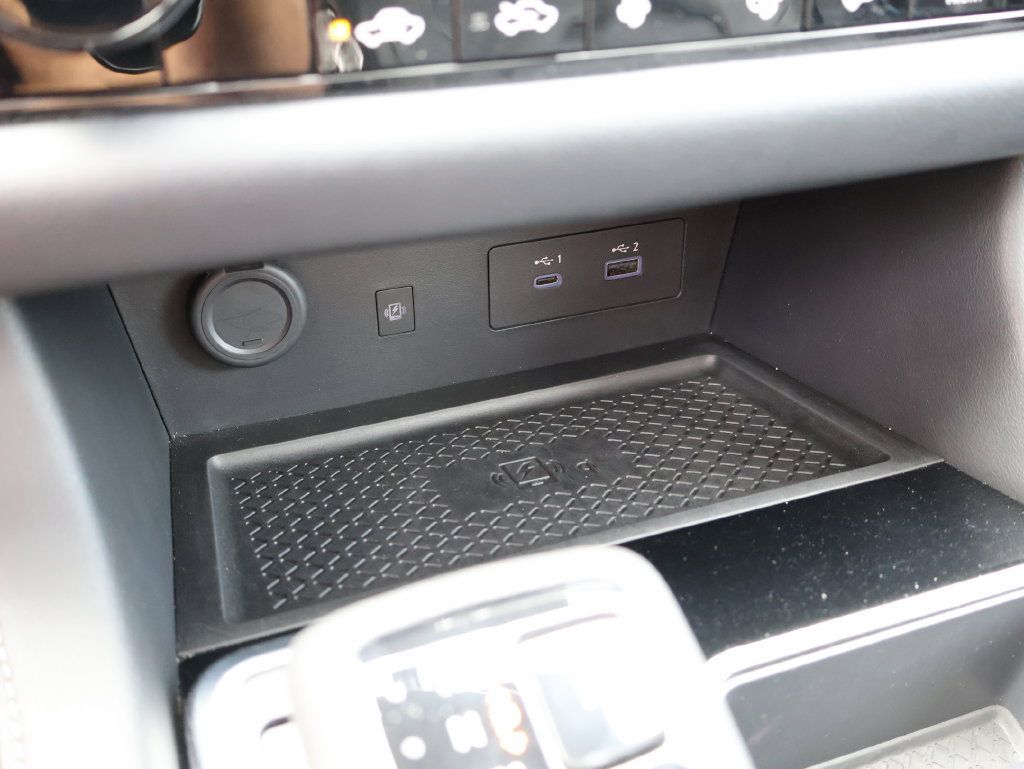 Used 2025 Nissan Pathfinder SL w/ SL Premium Package AWD/4WD image 39