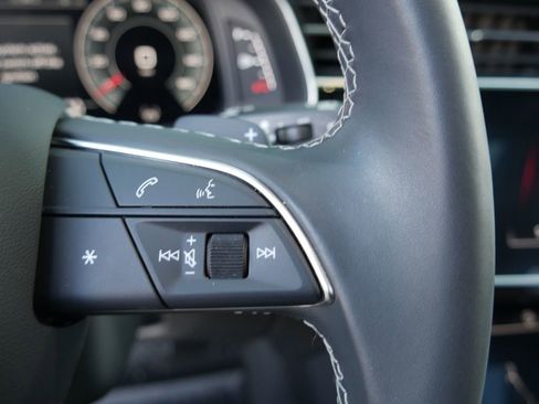 Used 2025 Audi Q7 3.0T Premium Plus image 44