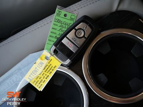 New 2026 Ford Transit 250 Base image 31