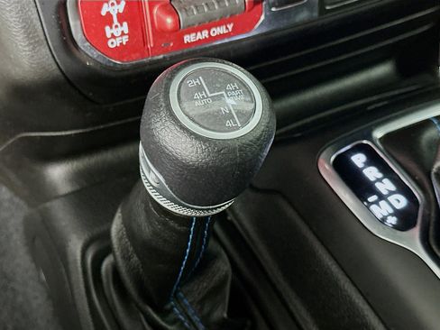 Used 2023 Jeep Wrangler Unlimited Rubicon 4xe w/ Cold Weather Group AWD/4WD image 25