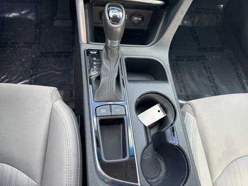 Used 2016 Hyundai Sonata Plug-In Hybrid image 26