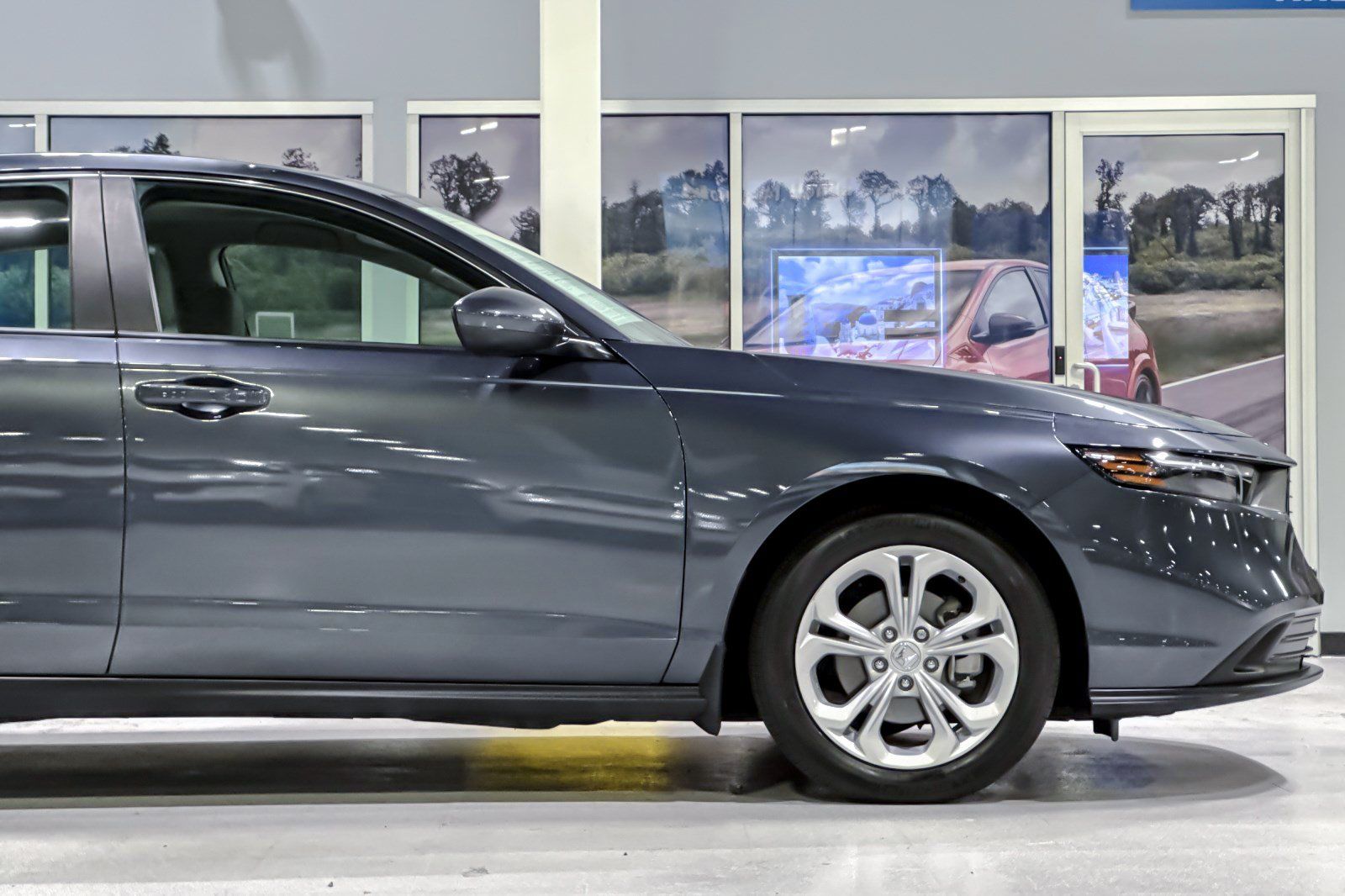 Used 2025 Honda Accord LX image 33