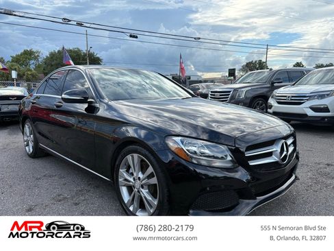 Used 2015 Mercedes-Benz C 300 Sedan image 3
