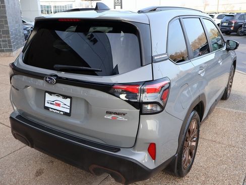 Used 2025 Subaru Forester Sport image 6