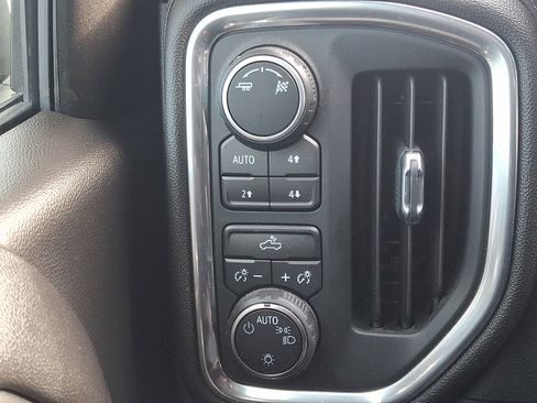 Used 2019 Chevrolet Silverado 1500 LT w/ All-Star Edition image 23