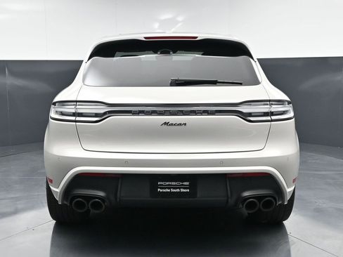 Used 2025 Porsche Macan AWD/4WD image 7