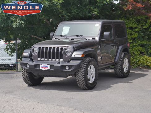 Used 2019 Jeep Wrangler Sport AWD/4WD image 1