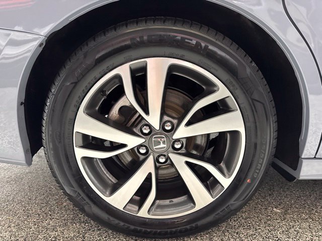 Used 2023 Honda Odyssey Touring image 25