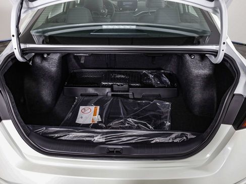 New 2025 Nissan Altima 2.5 SL image 12