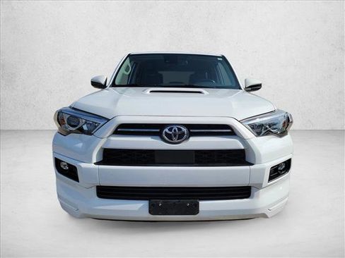 Used 2022 Toyota 4Runner TRD Sport AWD/4WD image 2