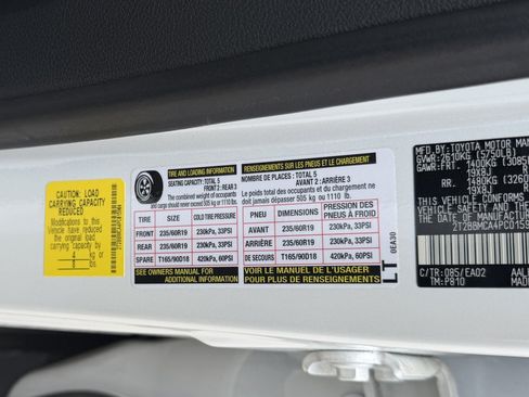Used 2023 Lexus RX 350h w/ Accessory Package (A2) AWD/4WD image 44