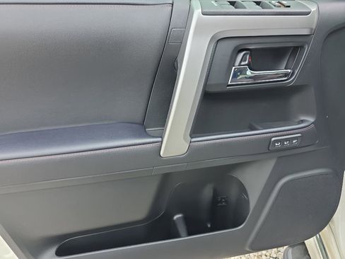 Certified 2023 Toyota 4Runner Limited AWD/4WD image 13