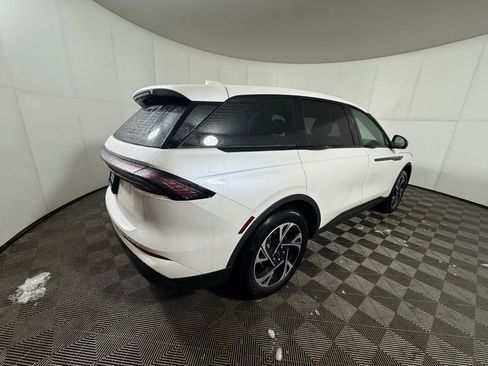 New 2025 Lincoln Nautilus Premier w/ Equipment Group 102A image 3