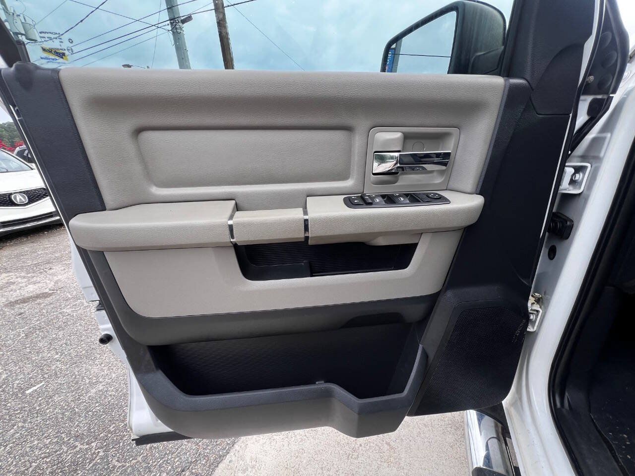 Used 2012 RAM 1500 Big Horn w/ Luxury Group RWD image 17
