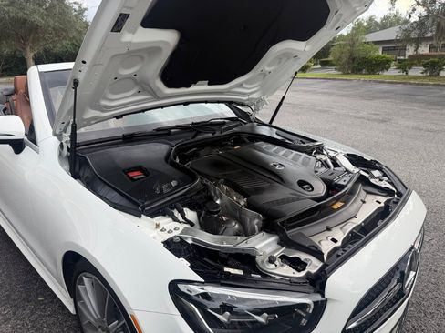 Used 2023 Mercedes-Benz E 450 Cabriolet image 34