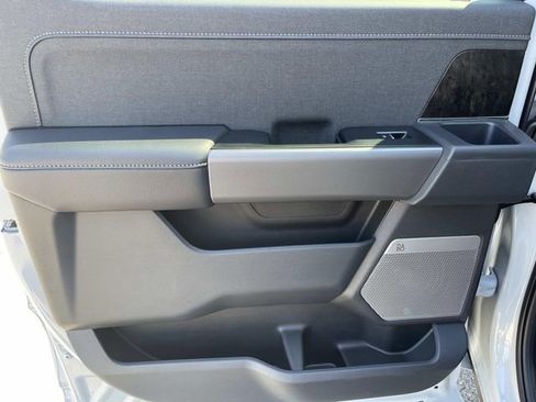 New 2026 Ford F350 Lariat image 11